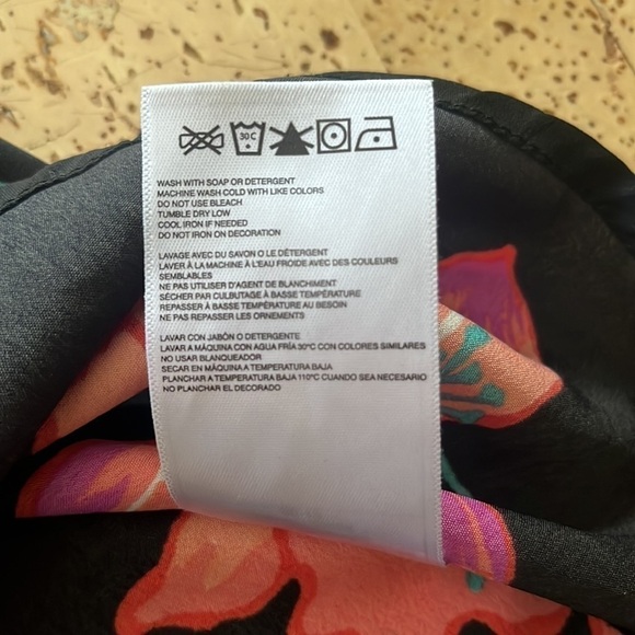 Roxy Strapless Floral Top - Picture 8 of 8